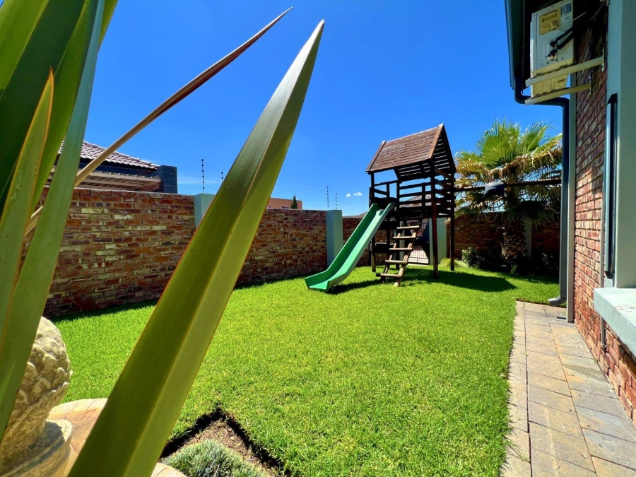 3 Bedroom Property for Sale in Baillie Park North West